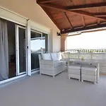 Spacious With Private Pool Apartman Vodnjan