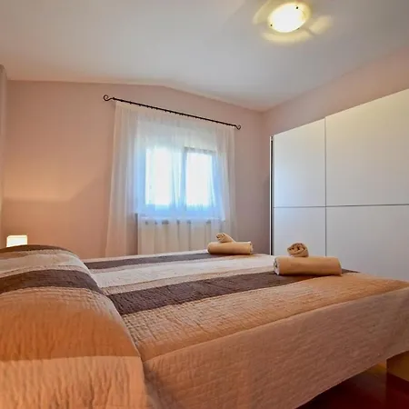 Apartment Spacious With Private Pool *