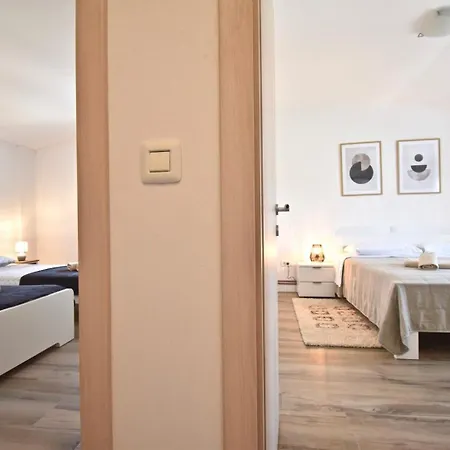 Apartament Spacious With Private Pool
